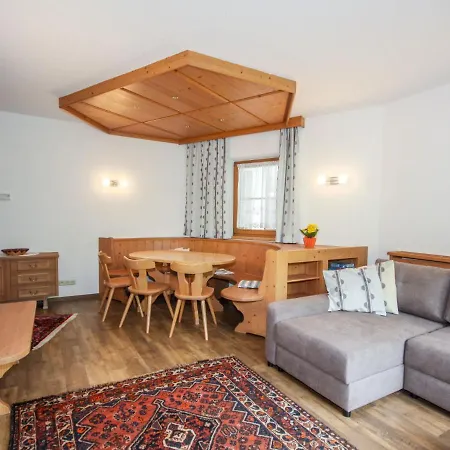 Apartment Hanneshof-3 *